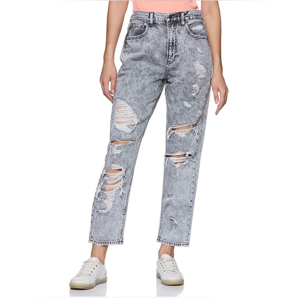 AE American Eagle Ripped High-Waisted Mom Jean in Gray Acid Wash